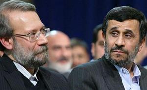 کنایه  لاریجانی به رفتارهای احمدی نژاد