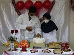 مراسم عروسی مدافع سلامت در بیمارستان آیت ا... روحانی بابل